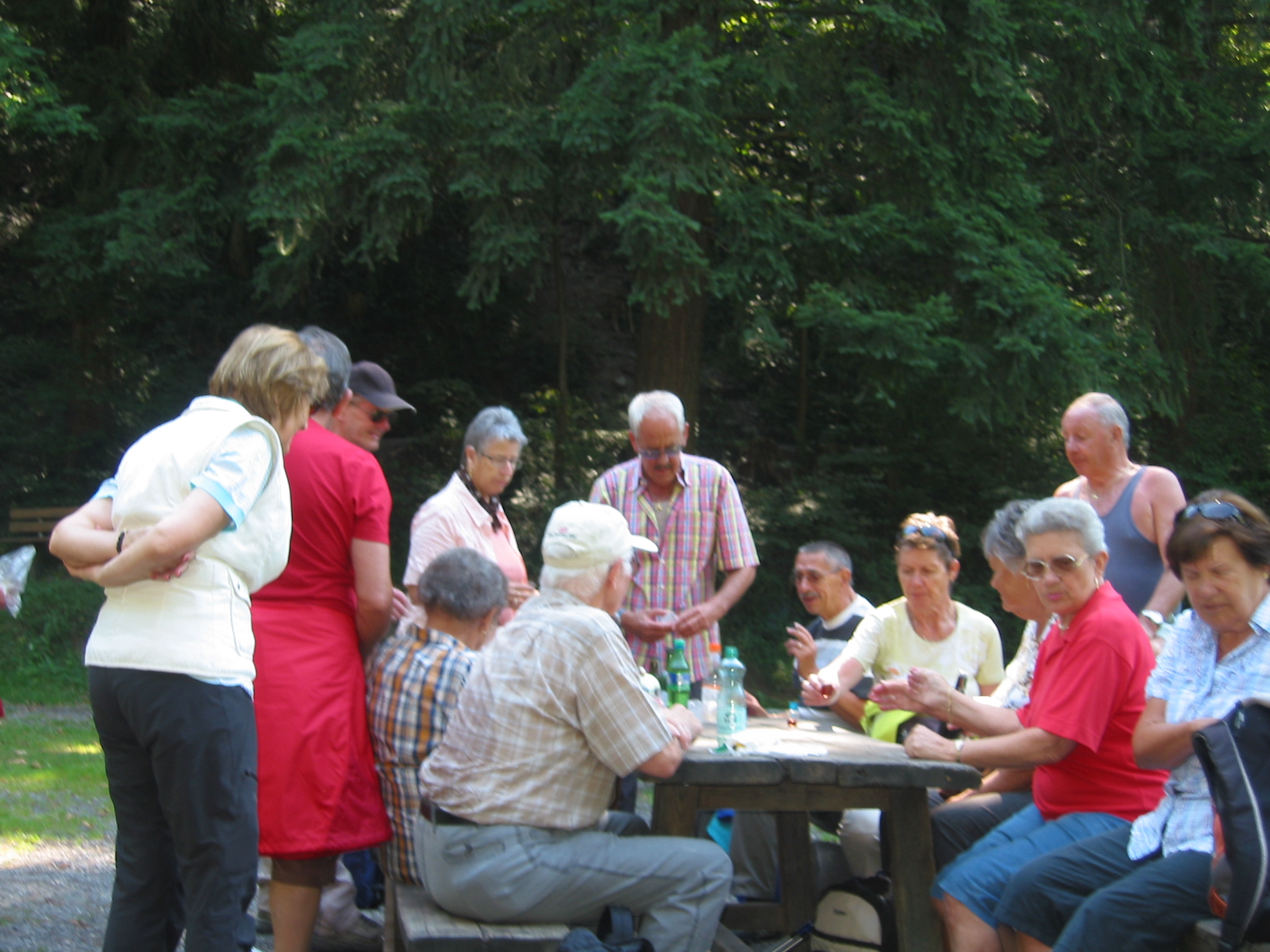 IMG_0118 _2_ 1_ Herbstwanderung Rast am Schafplatz_jpg-1314893923