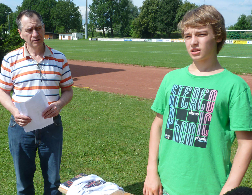 Meister4Leon_jpg-1315259450