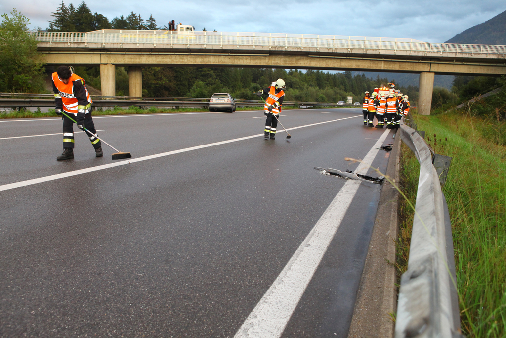 Unfall Walgauautobahn13.jpg