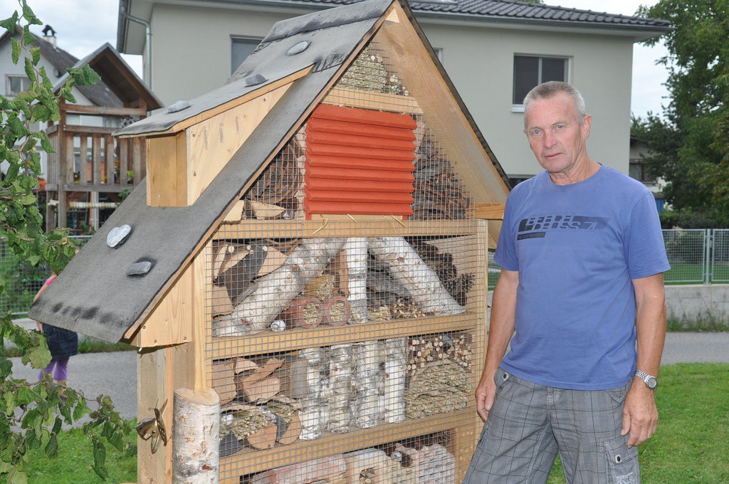 Insektenhotel04.jpg