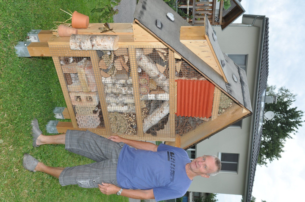Insektenhotel05.jpg