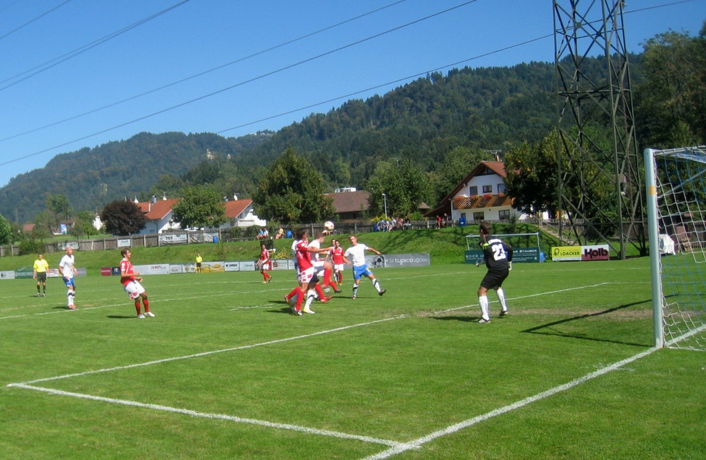 Fussball Sieg Schwarzach 2011 _1__jpg-1315688641