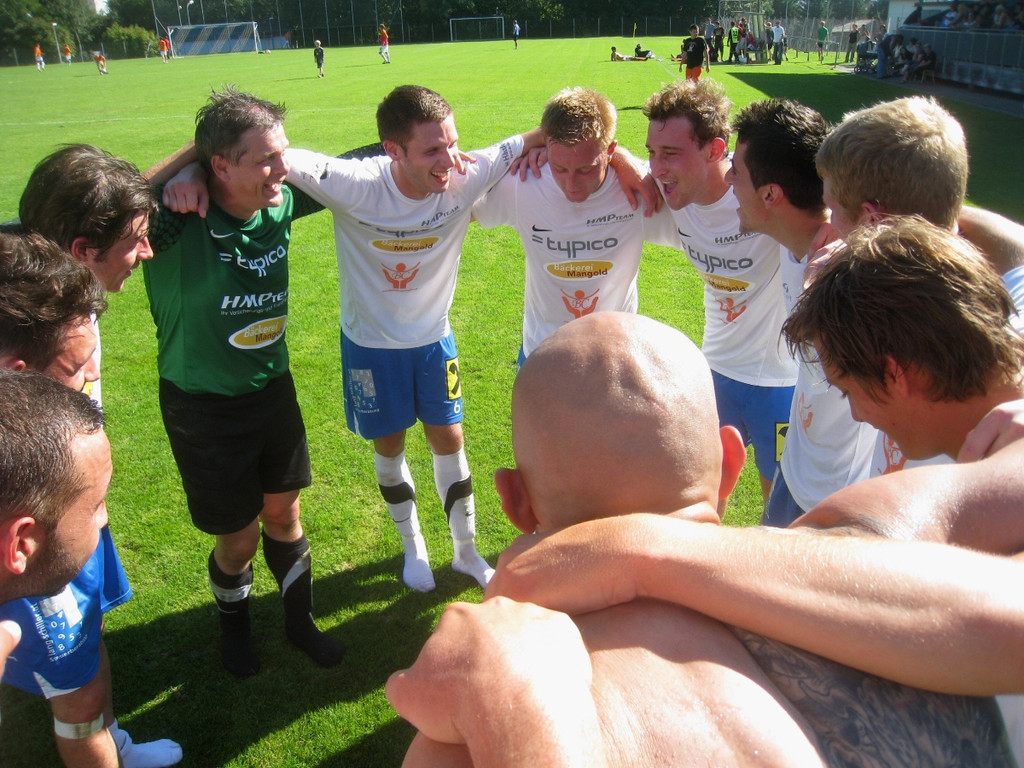 Fussball Sieg Schwarzach 2011 _9__jpg-1315688768