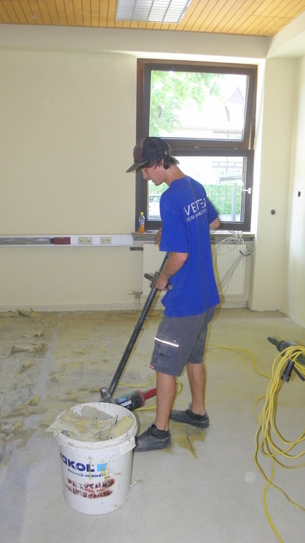 112_3869_JPG-1315692867