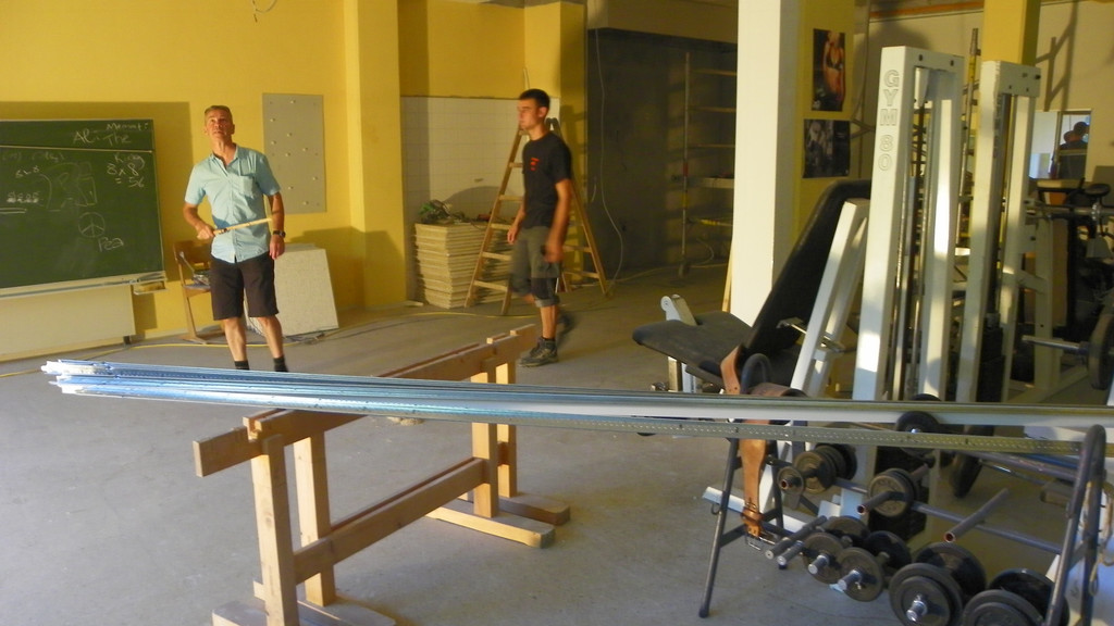 112_3876_JPG-1315692906