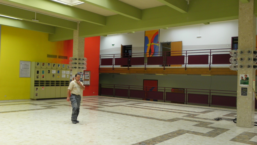 112_3880_JPG-1315692937