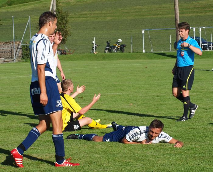 11_9_2011 fc riefensberg fc krumbach12_jpg-1315724447