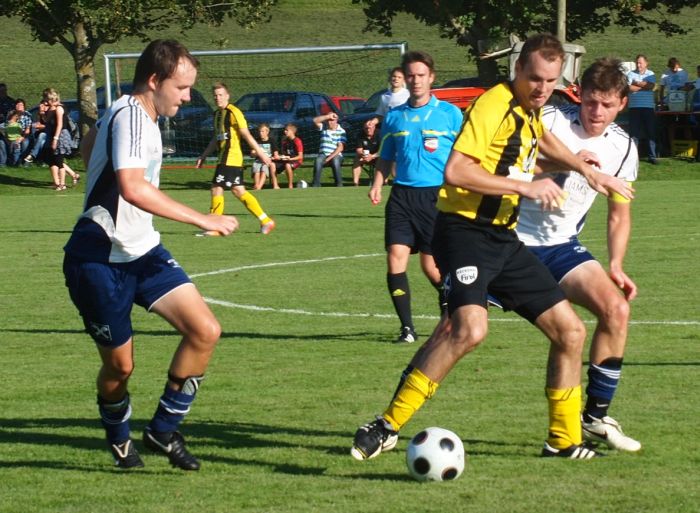 11_9_2011 fc riefensberg fc krumbach14_jpg-1315724453