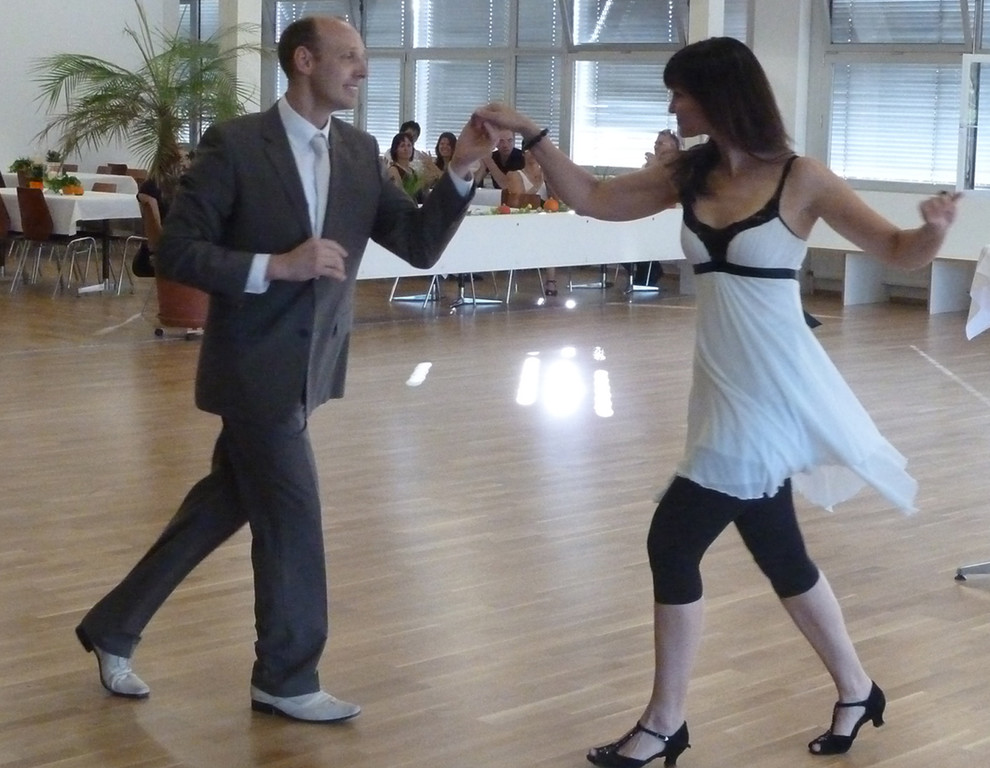 Dance10a_jpg-1315747403