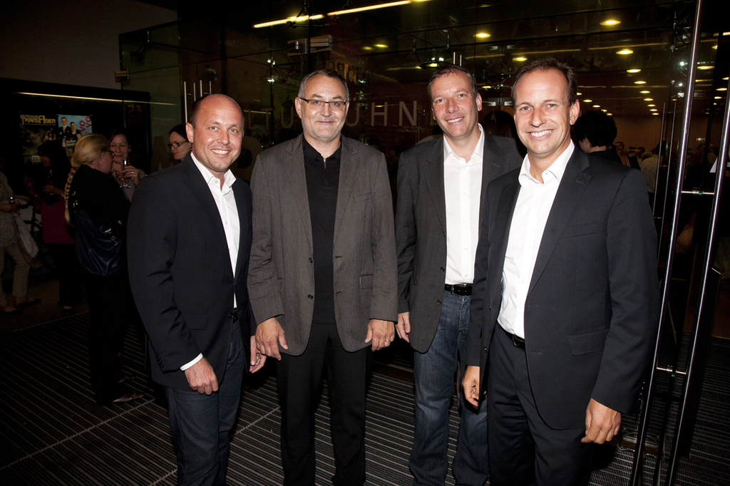 Ausser Kontrolle570.jpg