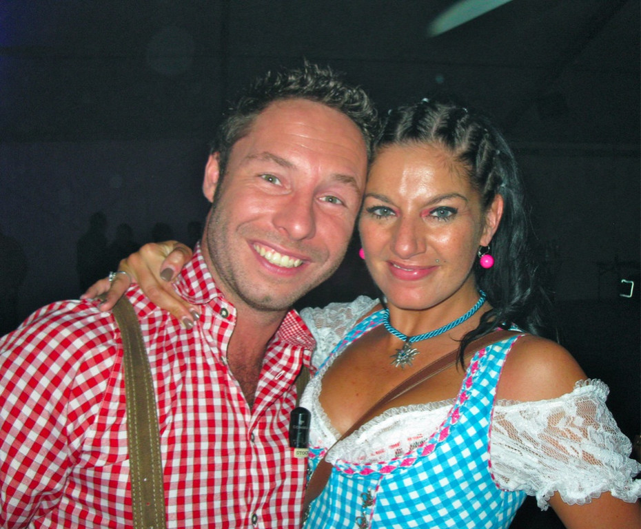 BK_3schwesternclubbing 14_jpg-1316207216