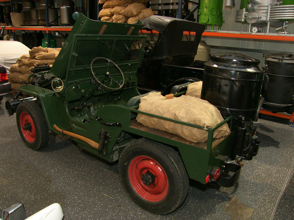 Jeep 1_JPG-1316418141