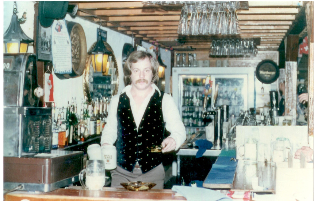 1978 Alpenhof Restaurant Washington DC_jpg-1316434358