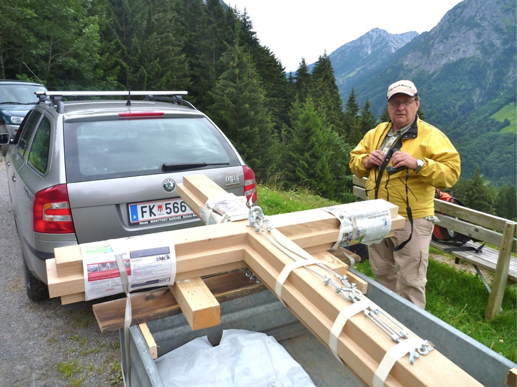 KOE_Gipfelkreuz Goppaschrofen 18_jpg-1316588472