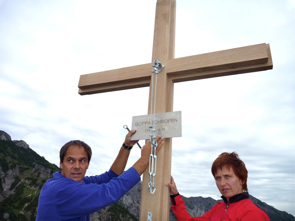 KOE_Gipfelkreuz Goppaschrofen 29_jpg-1316588536