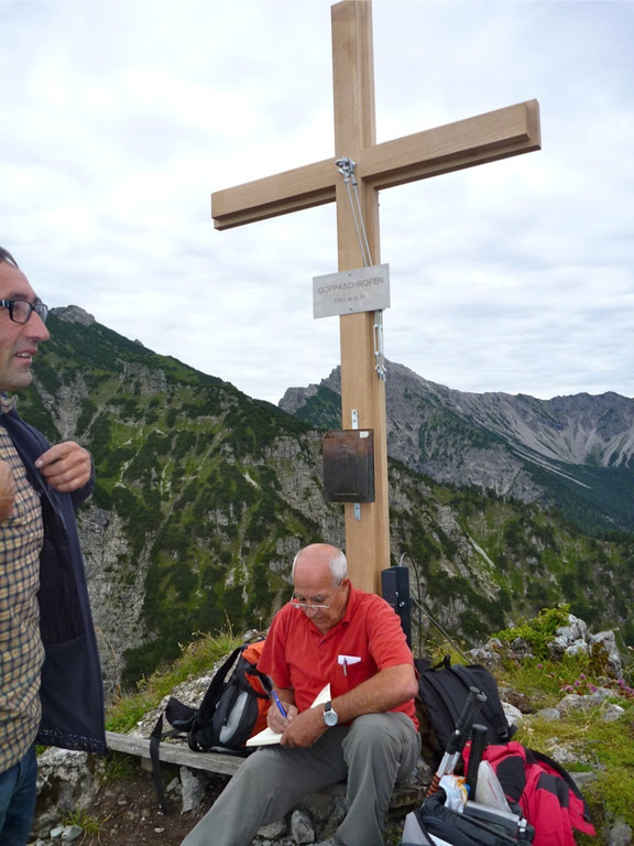 KOE_Gipfelkreuz Goppaschrofen 31_jpg-1316588547