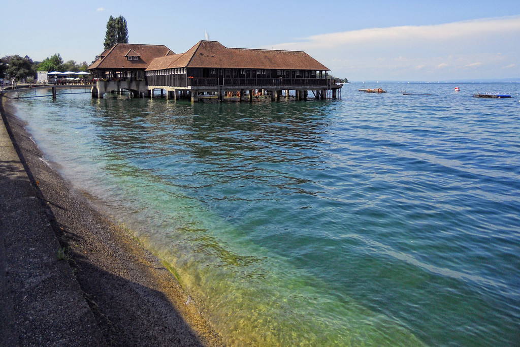6890_EFL_Lisa Bickel_3_Badehaus_AK1.jpg