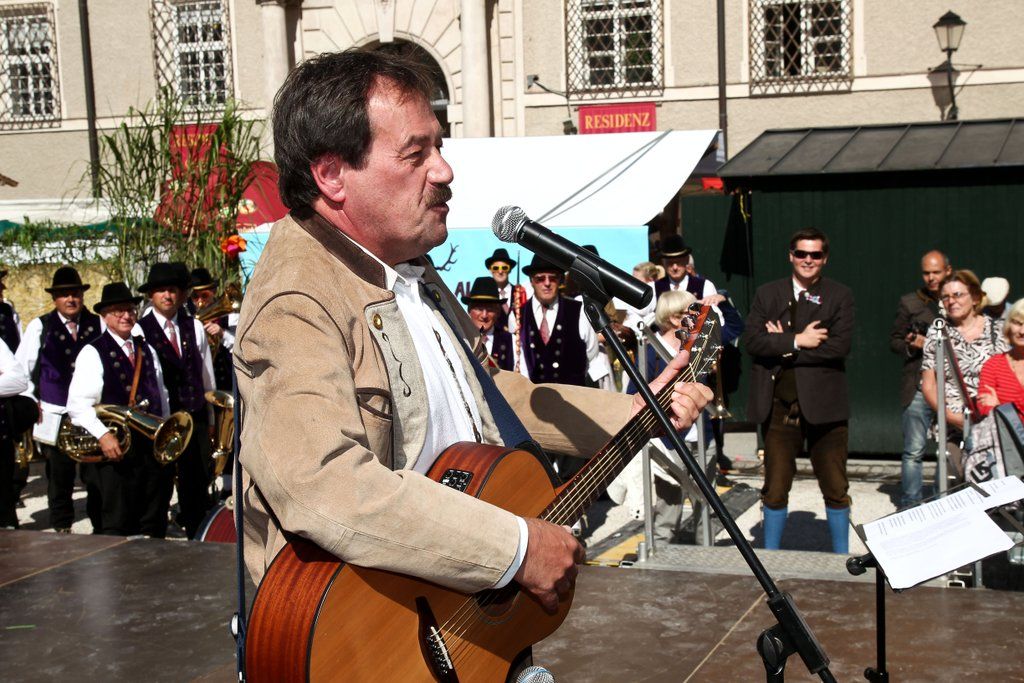 RupertiKirtag21091109.jpg