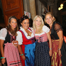 Trachtenpärchenball: Partybilder im Rathaus 2011