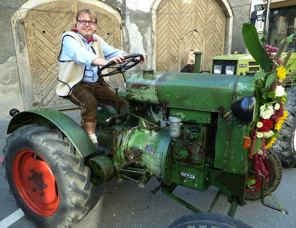 Erntedank1Hill_jpg-1316903201