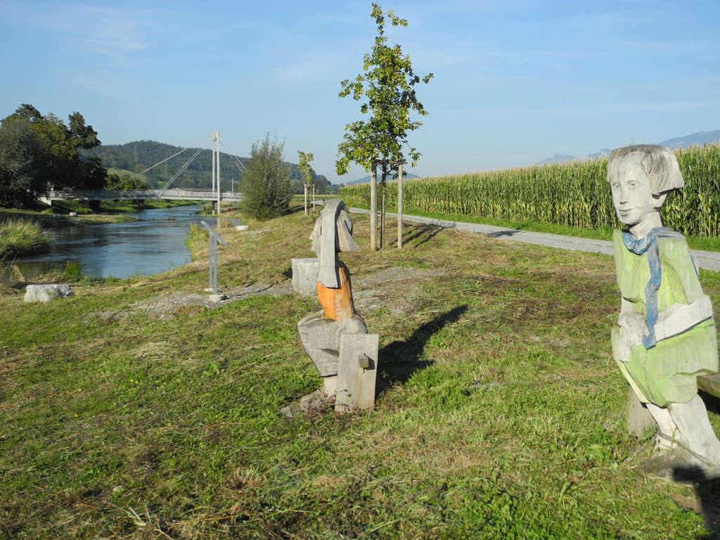 DSCN8976_JPG-1316953707