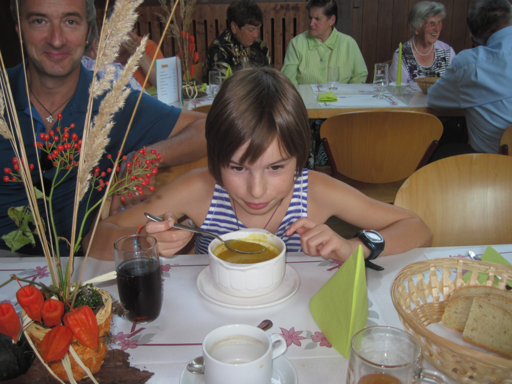 IMG_0012_JPG-1316976947