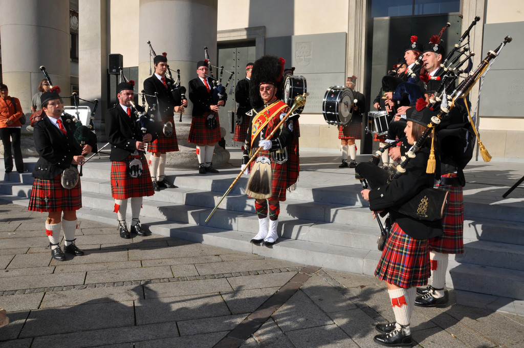 DSC_0098_JPG-1317013112