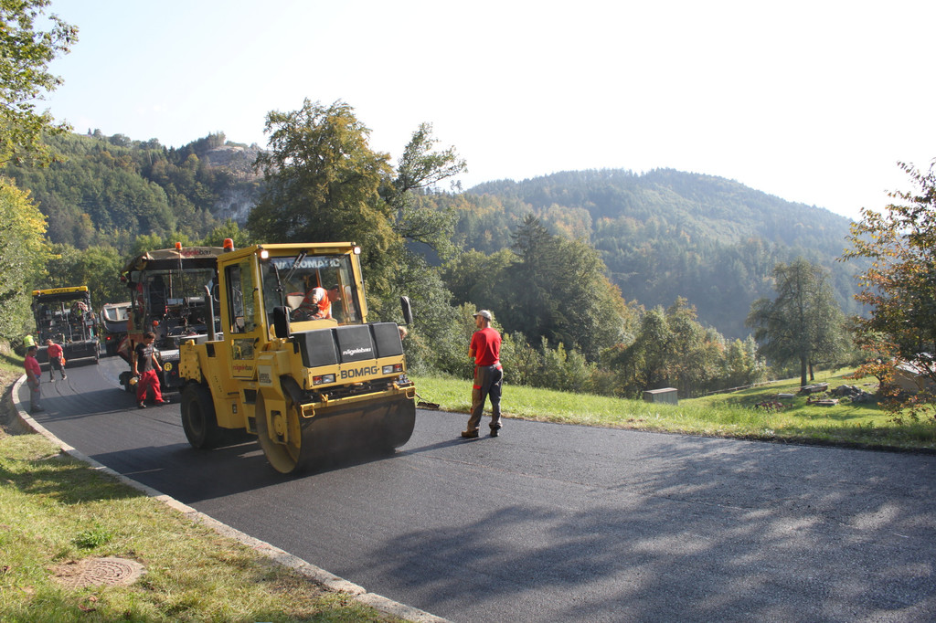 Asphaltierung L69 Weiler Sep 2011 _15__jpg-1317051249