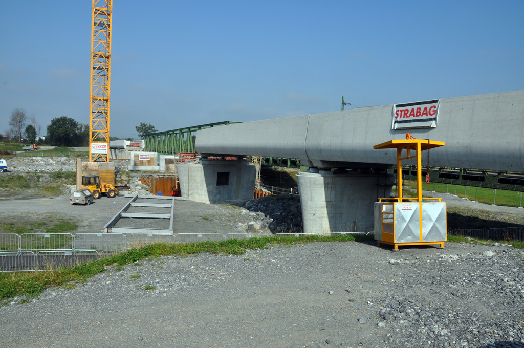 DSC_0025_JPG-1317071601