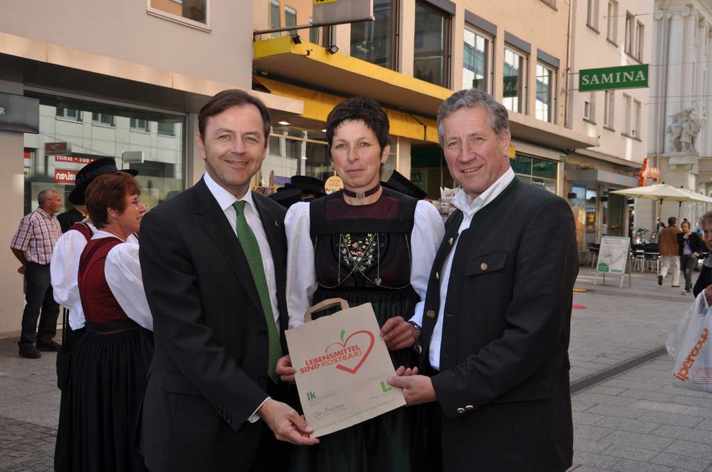 DSC_0117_JPG-1317106502