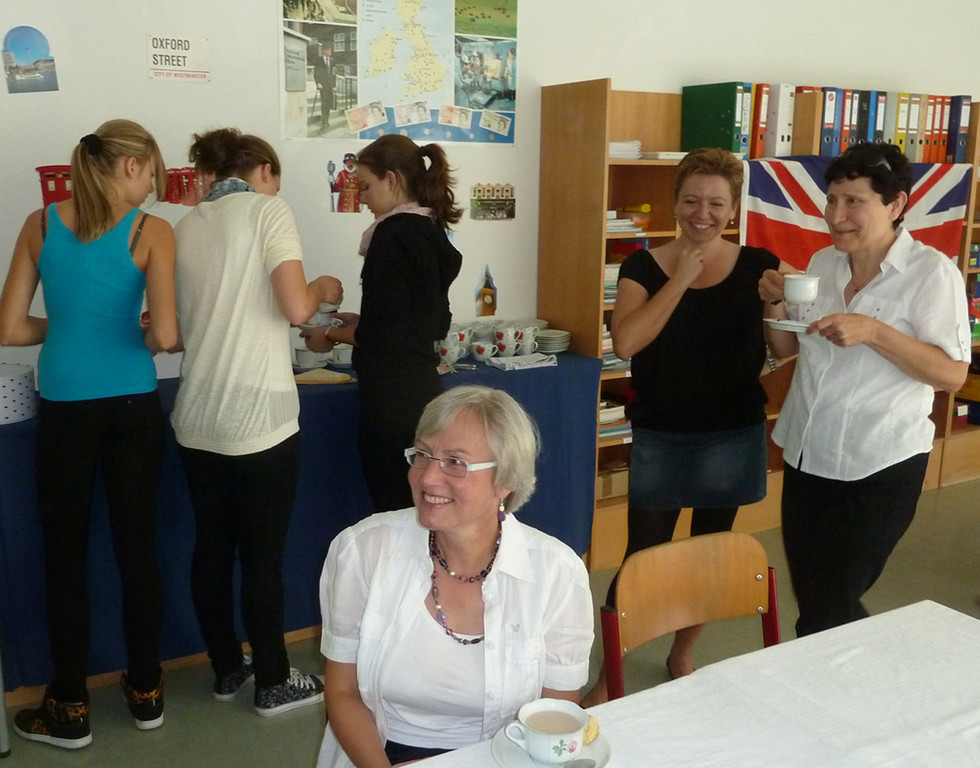 VMS24Tearoom_jpg-1317126084