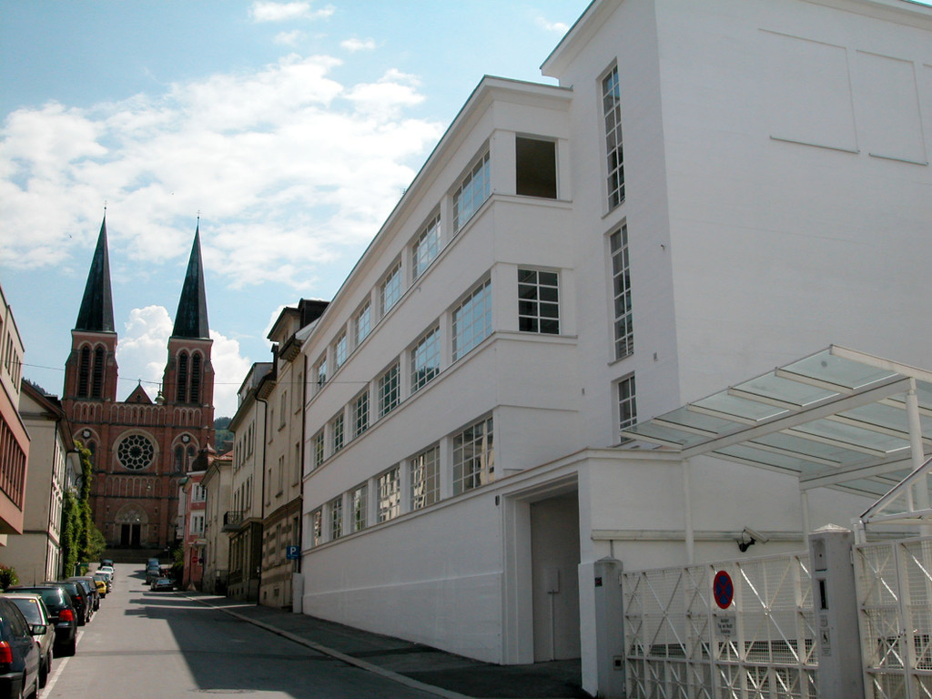 Magazin4_neu04_jpg-1317149551