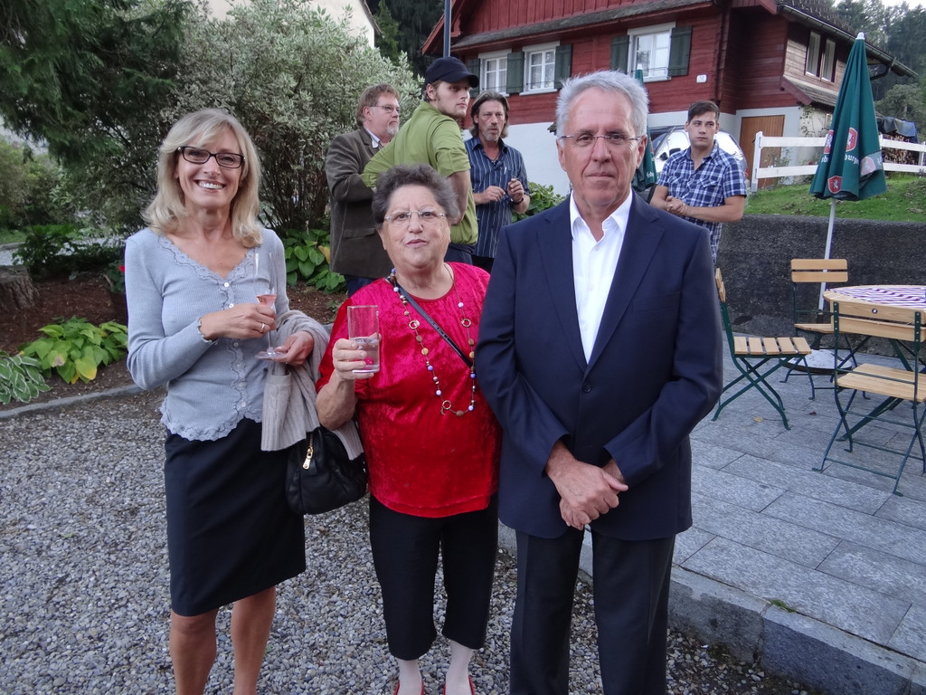 DSC00353_JPG-1317280325