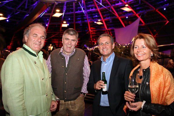 normal_29092011fmt_slsvbuch_fm_09.jpg