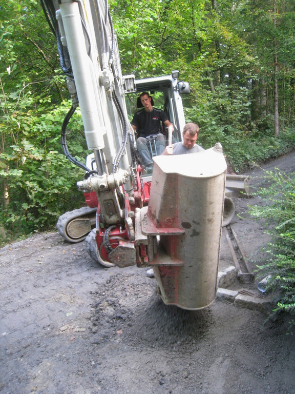 Eglisberg Stra__ensanierung 2011 _7__jpg-1317453503