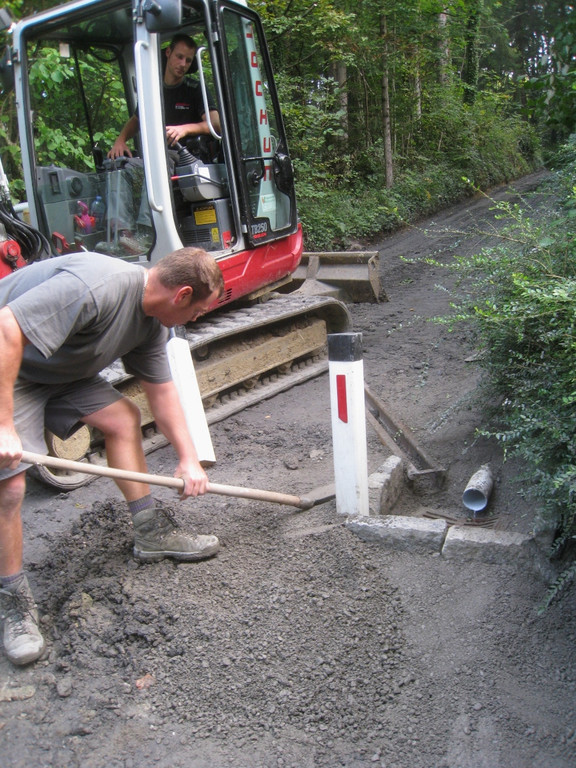 Eglisberg Stra__ensanierung 2011 _9__jpg-1317453541