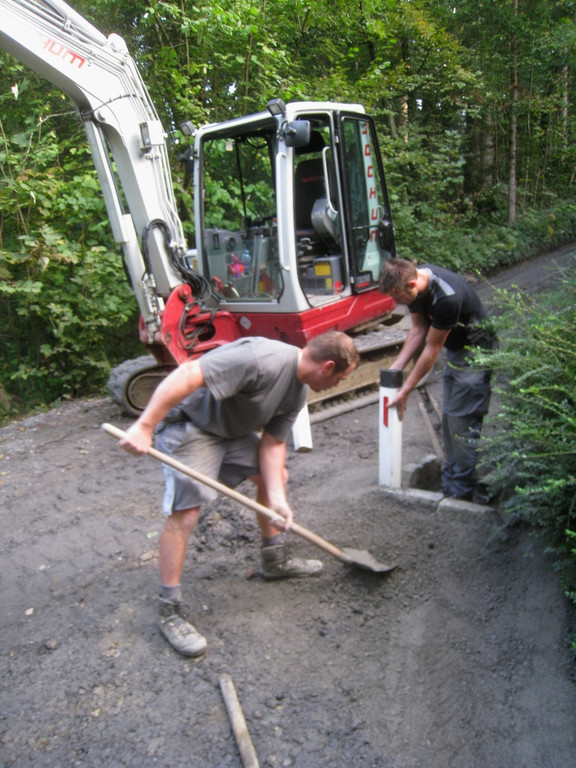 Eglisberg Stra__ensanierung 2011 _10__jpg-1317453556