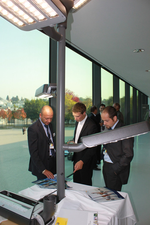 EPS soltec LED Symposium 2011 _8__jpg-1317461216