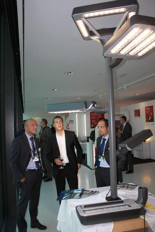 EPS soltec LED Symposium 2011 _10__jpg-1317461245