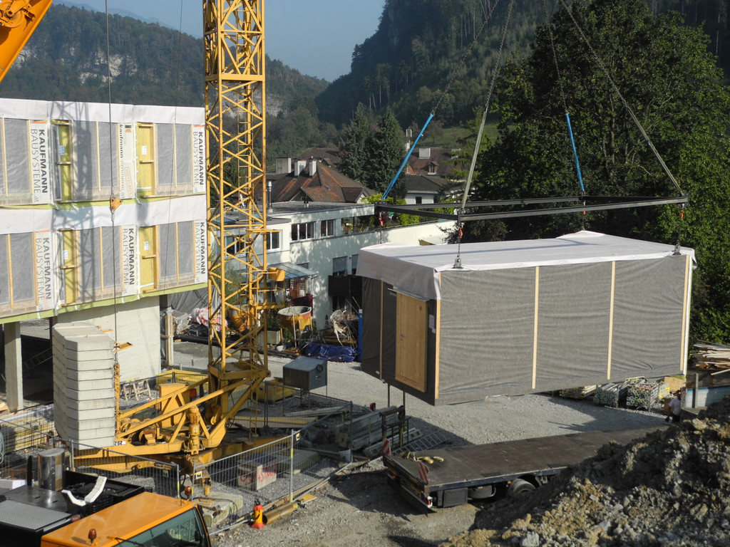 DSCN9439_JPG-1317547608