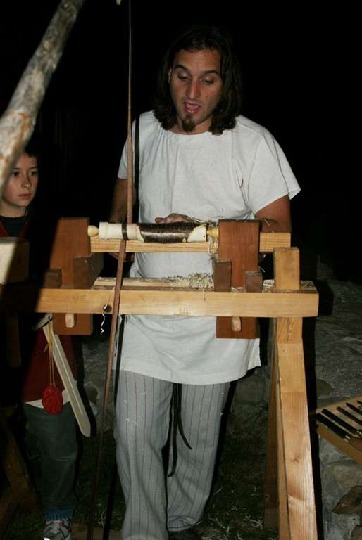 46_JPG-1317551328