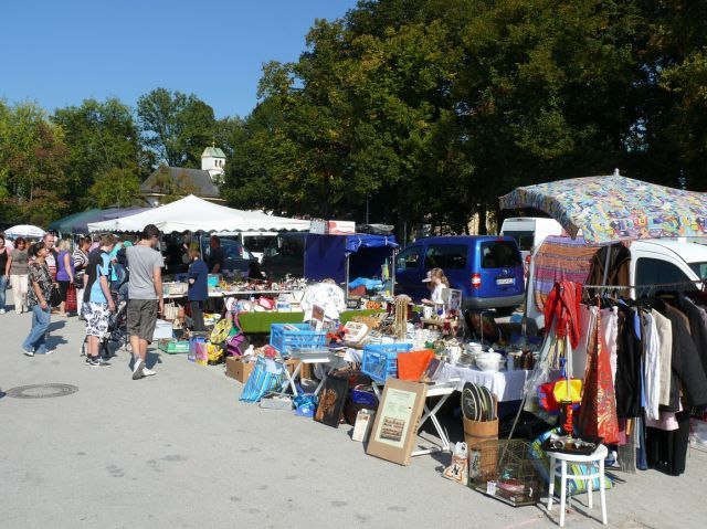 normal_02102011flohmarktrosenheimhmaktivnews__1_.JPG