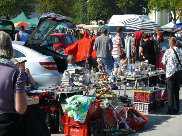 normal_02102011flohmarktrosenheimhmaktivnews__21_.JPG