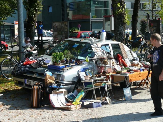 normal_02102011flohmarktrosenheimhmaktivnews__23_.JPG