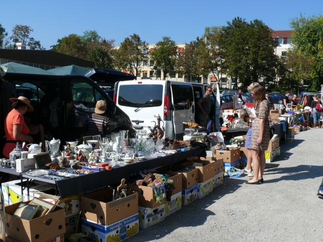 normal_02102011flohmarktrosenheimhmaktivnews__26_.JPG