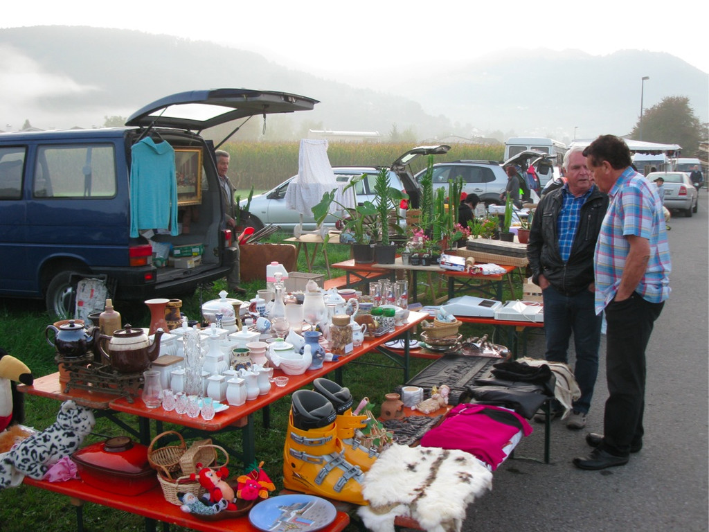 BK_roethnerflohmarkt 1_jpg-1317581091