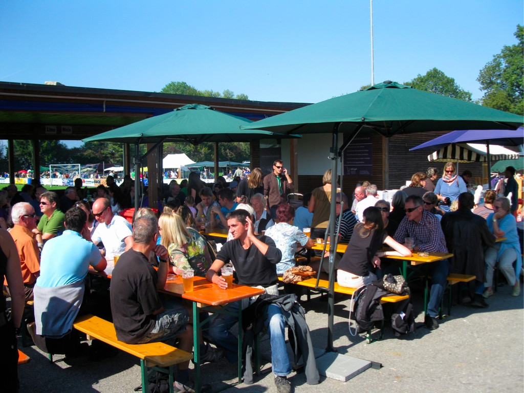 BK_roethnerflohmarkt 67_jpg-1317581446