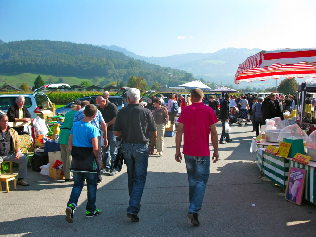 BK_roethnerflohmarkt 68_jpg-1317581449