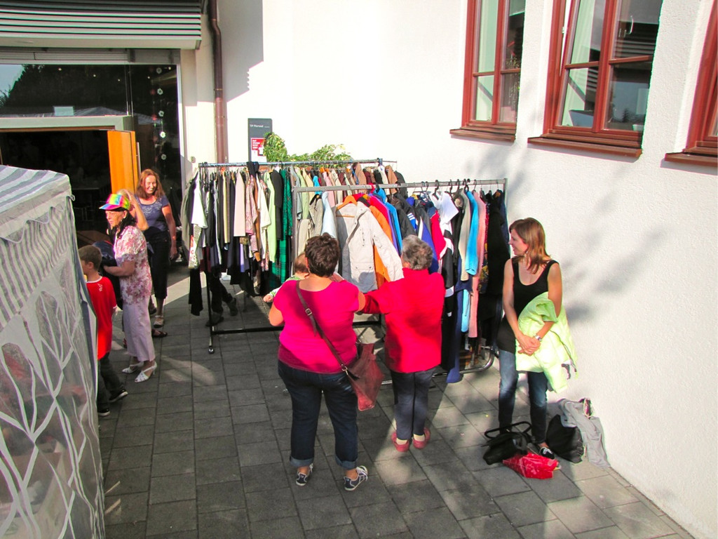 BK_tisnerflohmarkt 10_jpg-1317582925