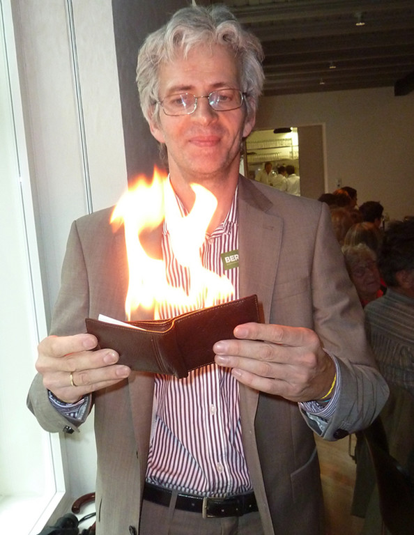 Peter5Zauberer_jpg-1317583983